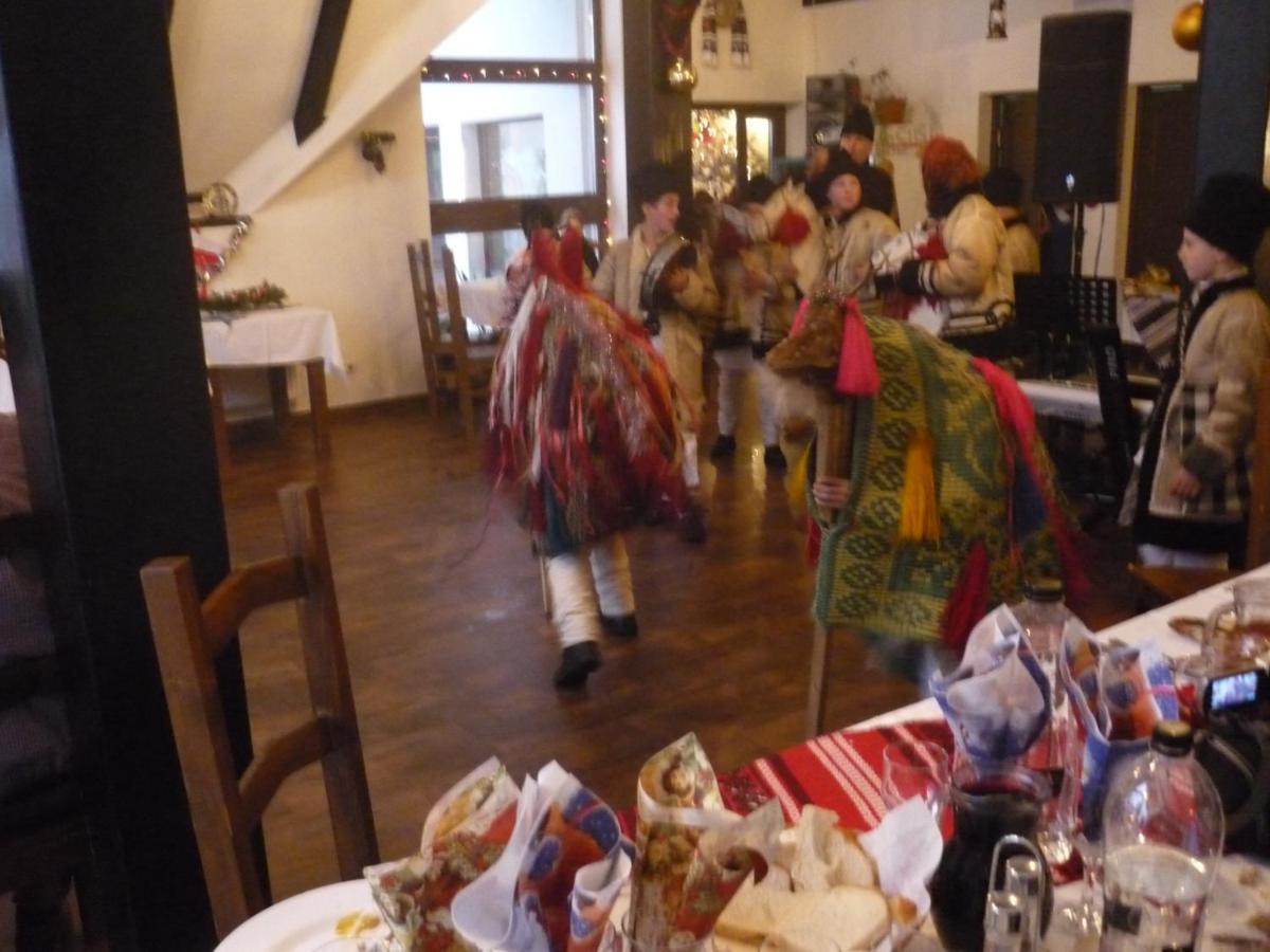 Pensiunea Passiflora Mînăstirea Humorului Bagian luar foto